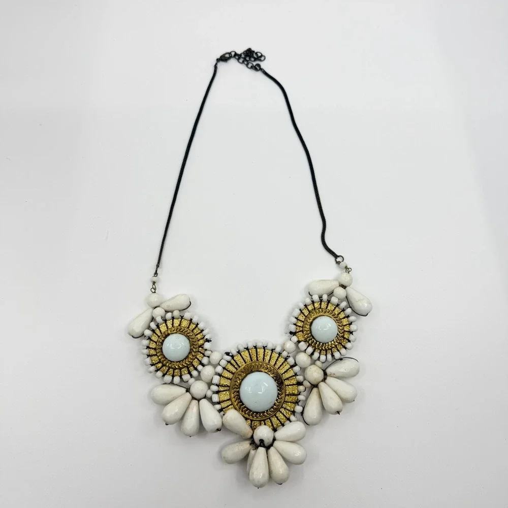 VTG White Faux Stone Brass Tone Bib Necklace Boho Chunky Statement Costume Goth
